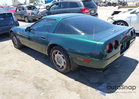1992 Chevrolet Corvette z USA, uszkodzony, nr VIN 1G1YY23P2N5109093